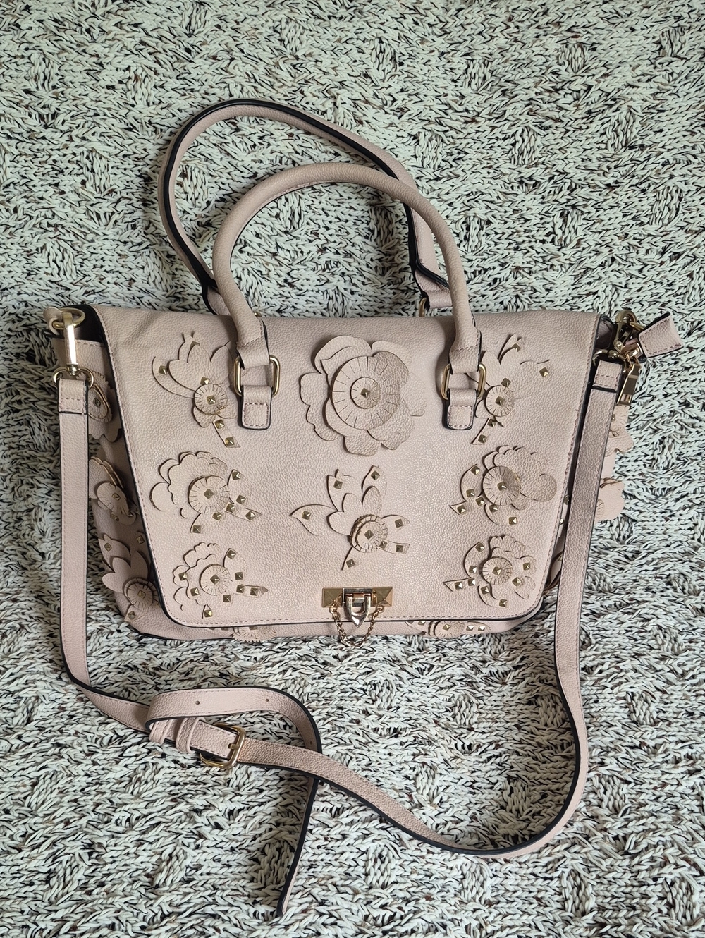 Urban Expressions 🖤 Floral Applique Satchel in Light Blush